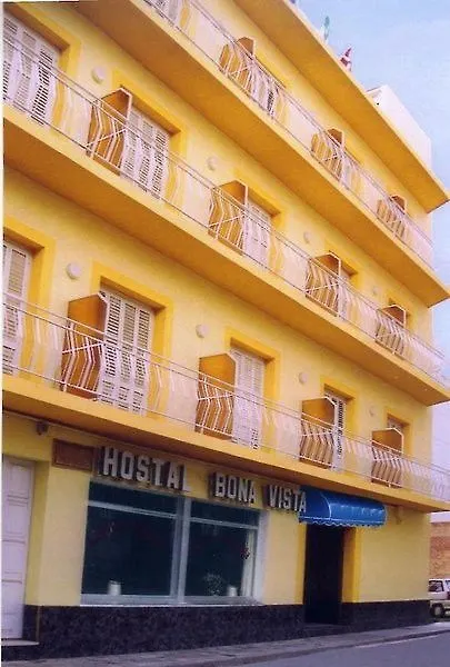 Hostal Bonavista カレーリャ ゲストハウス
