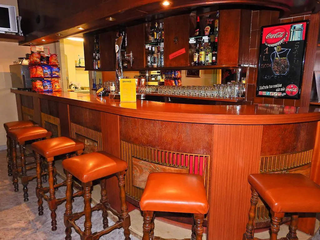 Hostal Bonavista Calella 2*,